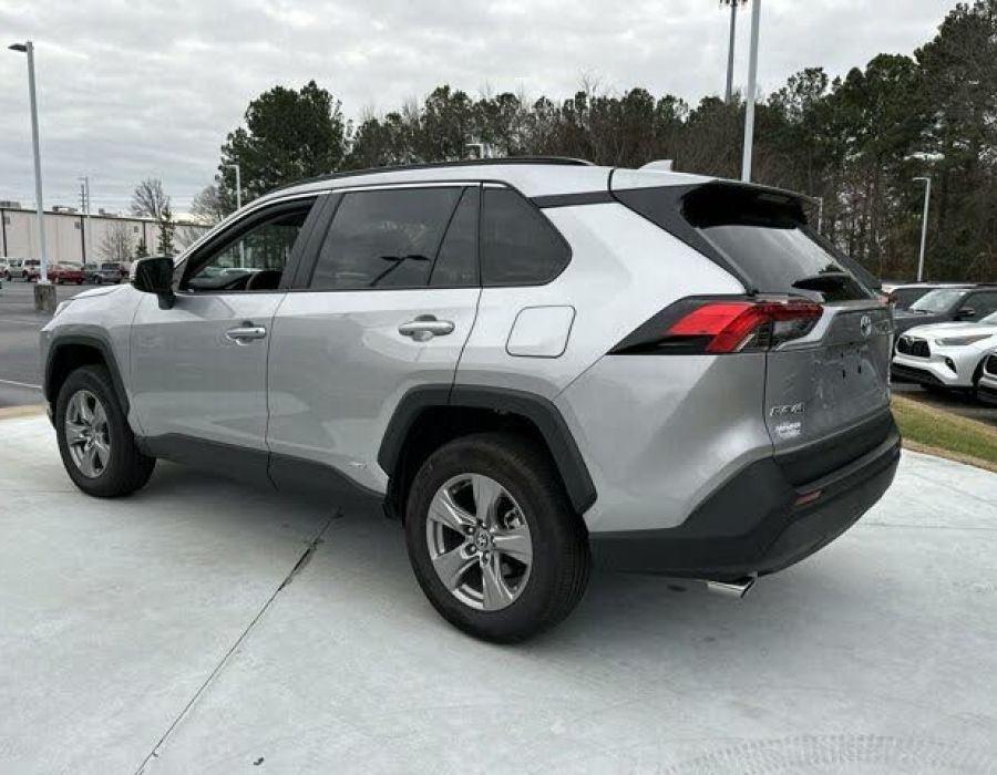 2023 TOYOTA RAV4 Hybrid XLE AWD