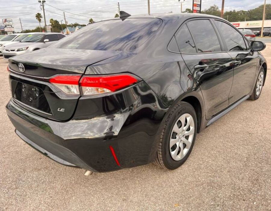 2022 TOYOTA COROLLA LE 4dr Sedan Black