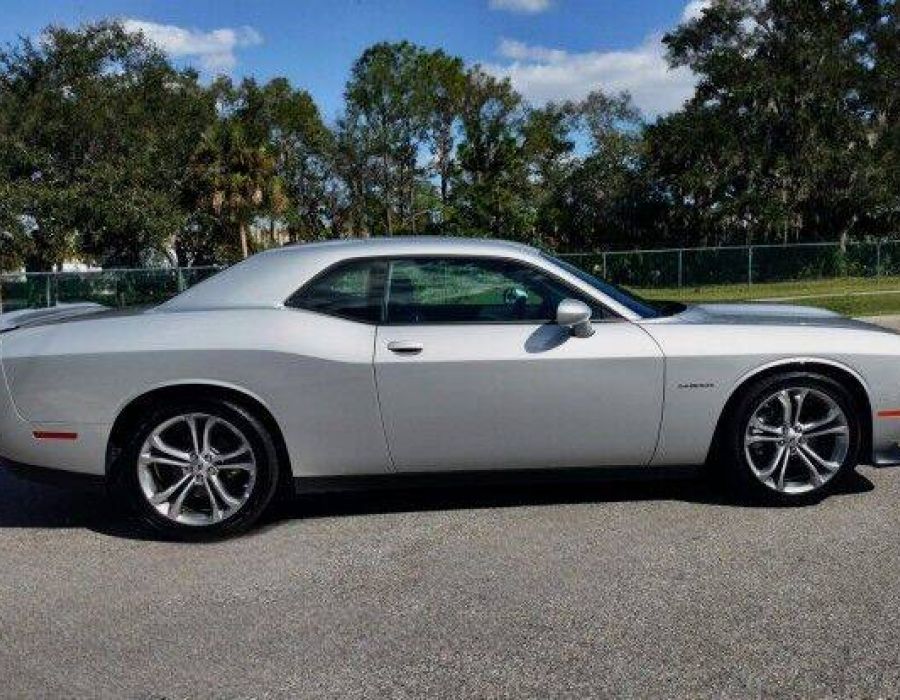 2022 DODGE Challenger R/T 2dr Coupe