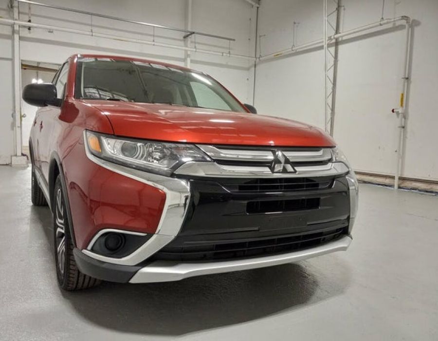 2018 Mitsubishi Outlander ES-S AWC AWD