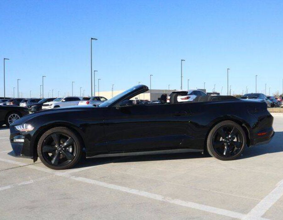 2023 FORD MUSTANG EcoBoost 2dr Convertible