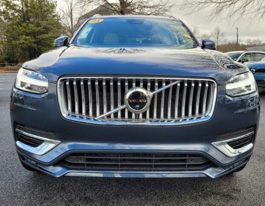 2023 Volvo XC90 B6 Plus Bright Theme 7-Pass.