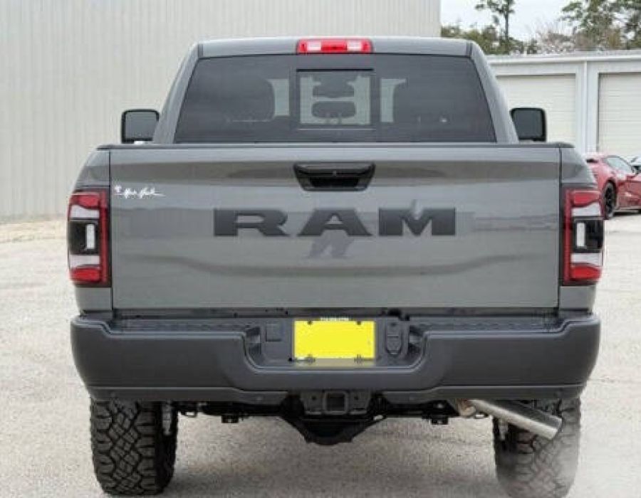 2025 DODGE RAM 2500