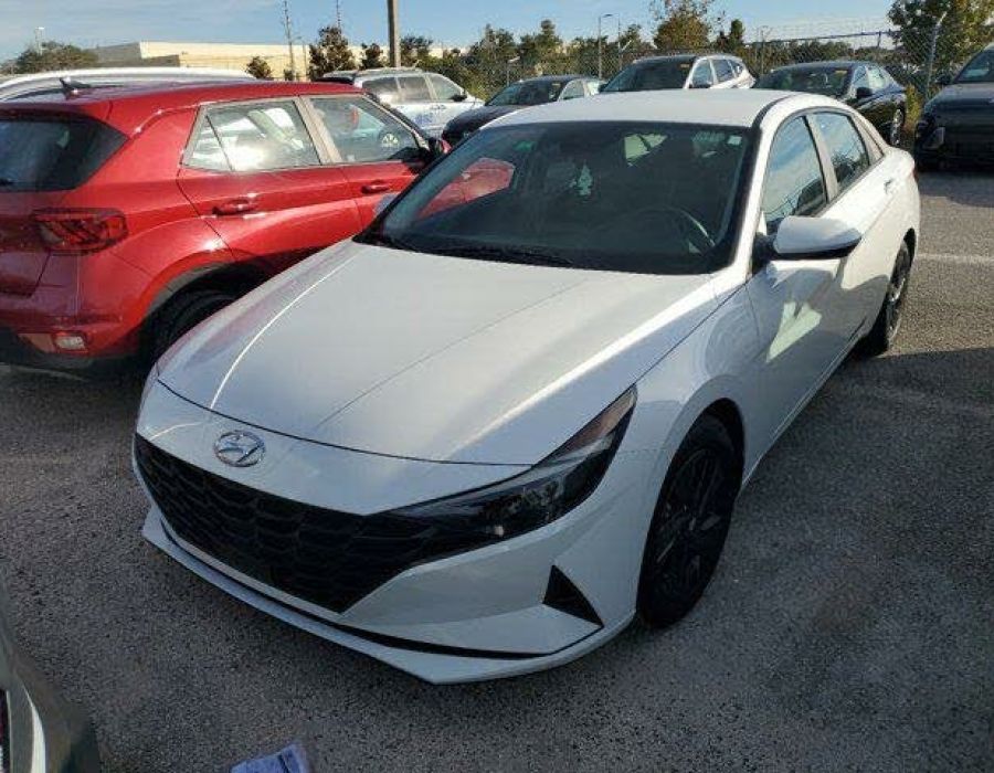 2022 HYUNDAI ELANTRA