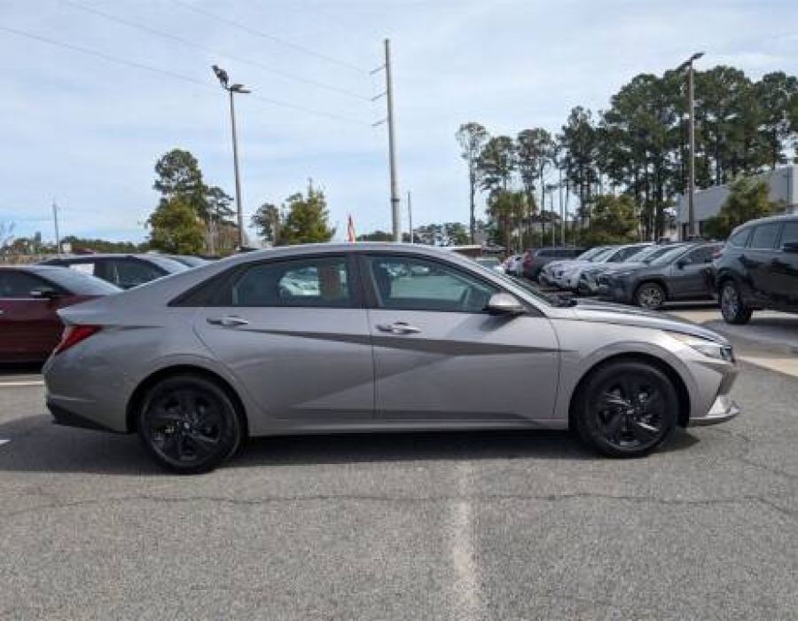 2022 HYUNDAI ELANTRA  Hybrid Gray