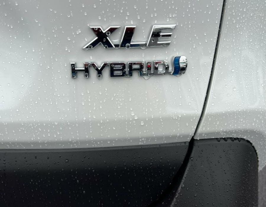 2023 TOYOTA RAV4 Hybrid XLE Prem. AWD W.