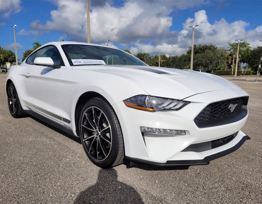 2023 FORD Mustang Ecoboost Fastback