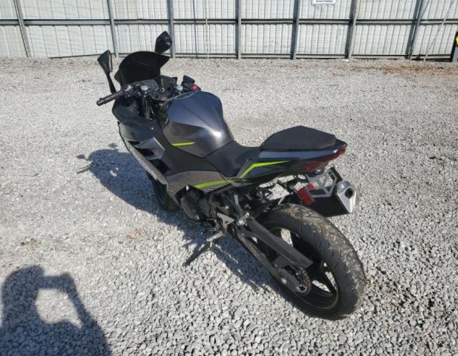 2021 KAWASAKI EX 400  NINJA