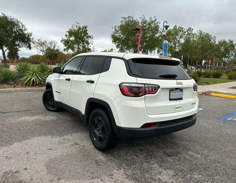 2017 JEEP Compass Sport FWD WT