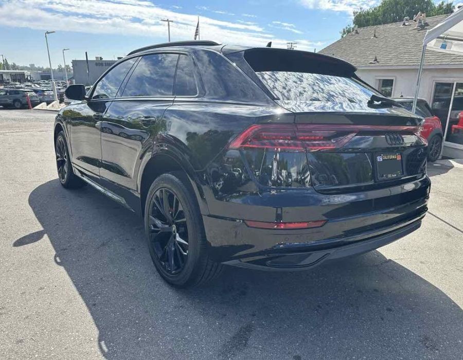 2022 AUDI Q8 quattro Prem. 55 TFSI AWD