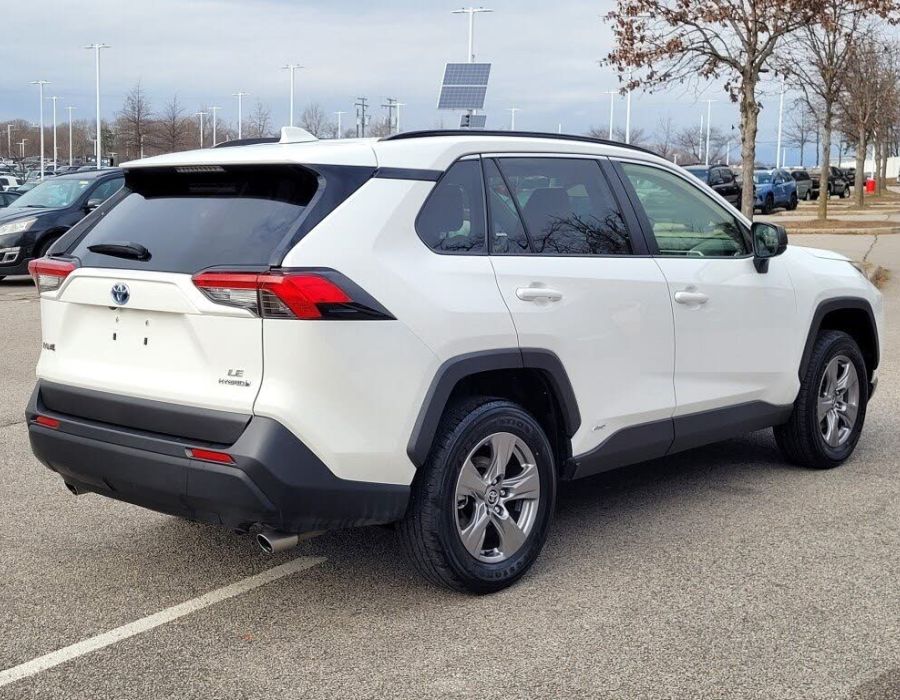 2023 TOYOTA RAV4 Hybrid LE AWD W.