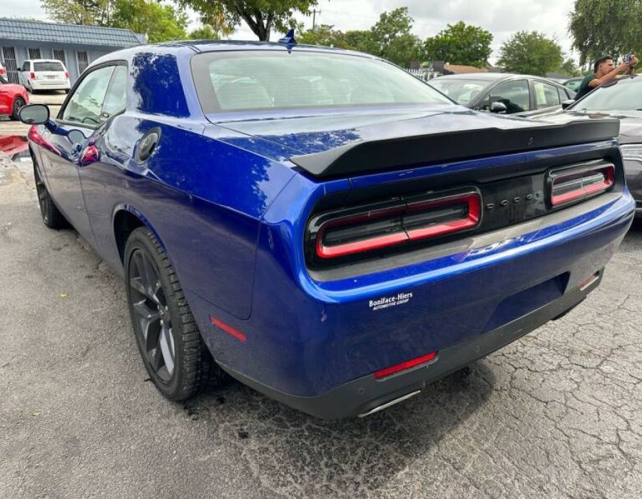 2022 DODGE Challenger GT 2dr Coupe