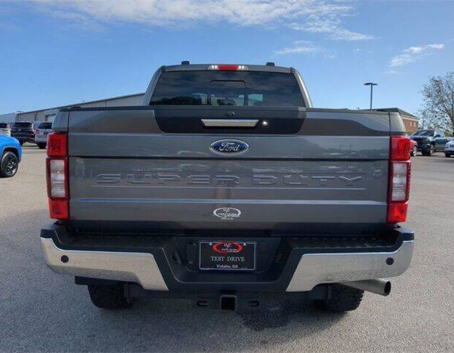 2022 2022 Ford F-250 Super Duty LARIAT