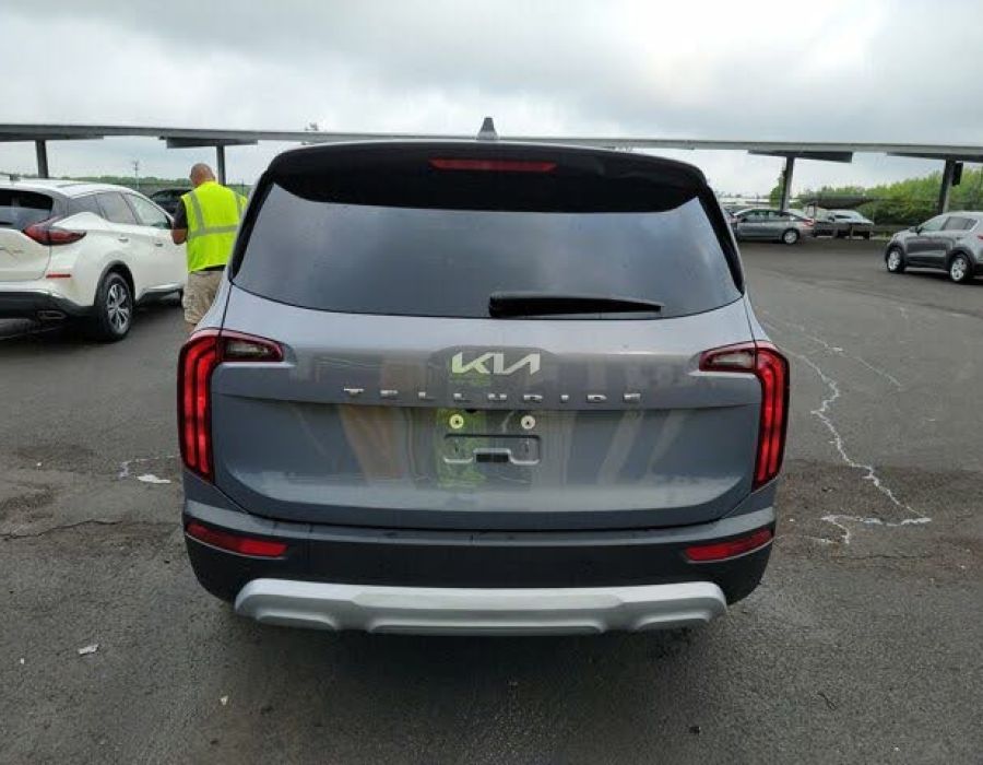 2022 KIA Telluride LX FW