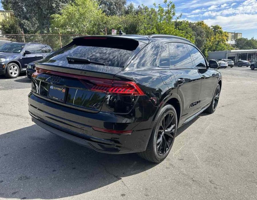 2022 AUDI Q8 quattro Prem. 55 TFSI AWD