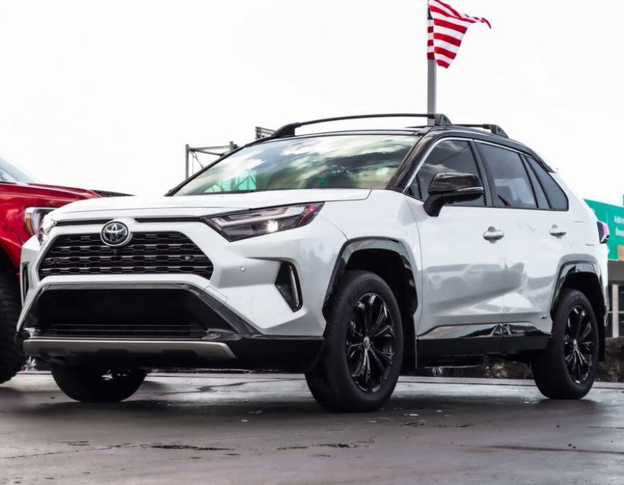 2023 TOYOTA RAV4 Hybrid XSE AWD WHT