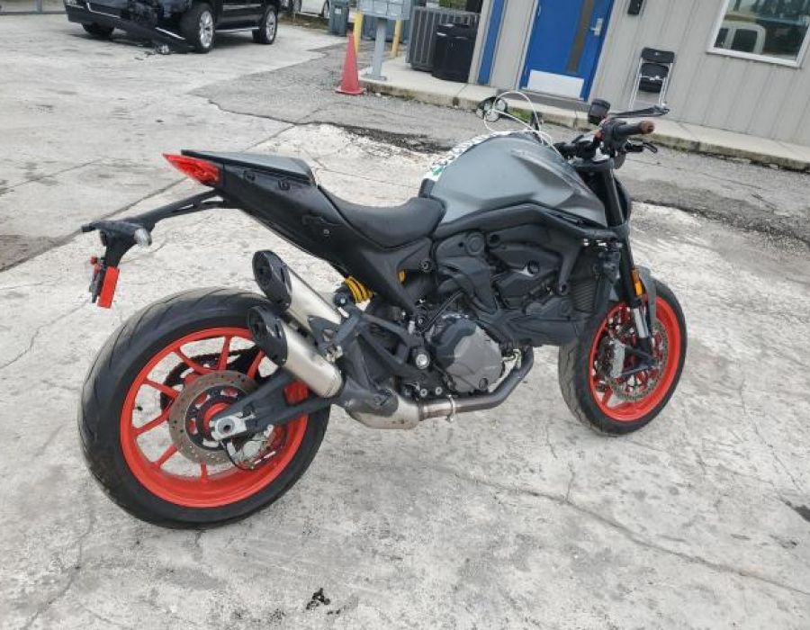 2022 DUCATI MONSTER BLACK