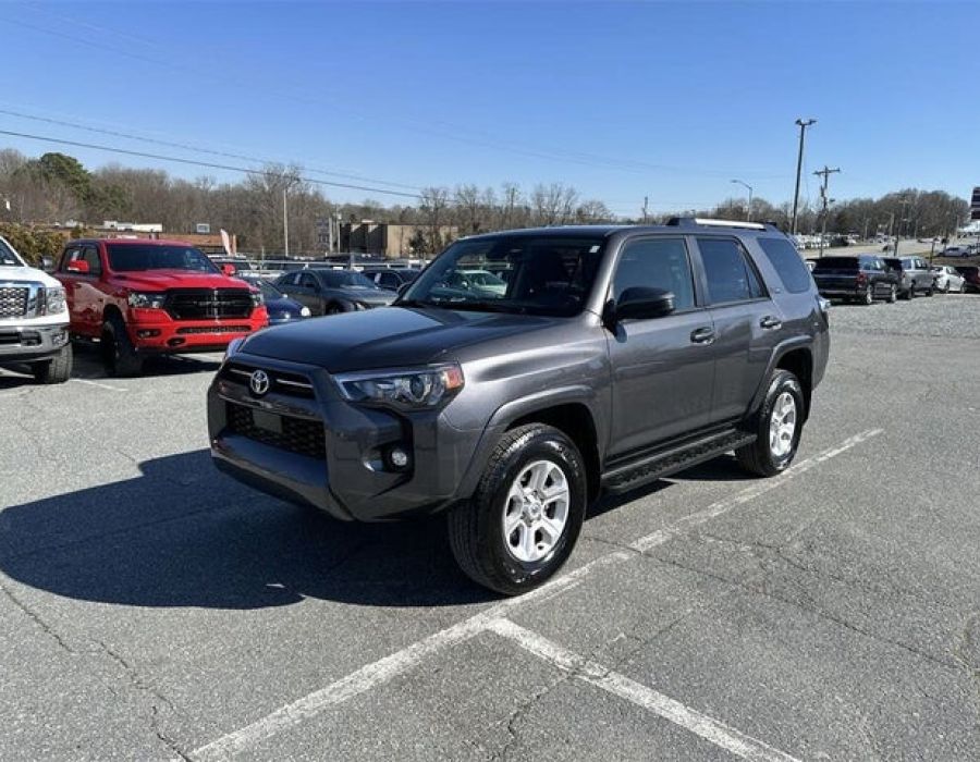 2023 TOYOTA 4RUNNER SR54WD