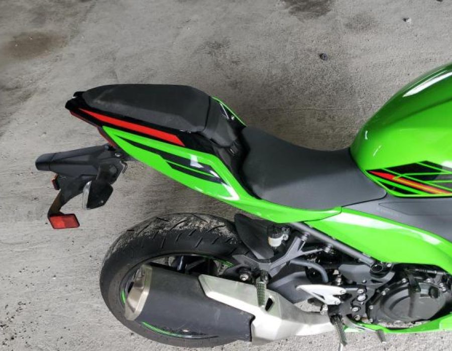 2023 KAWASAKI EX 400 GREEN