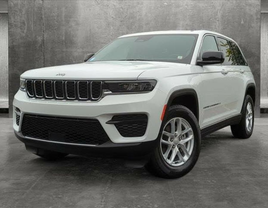 2023 JEEP Grand Cherokee Laredo 4WD