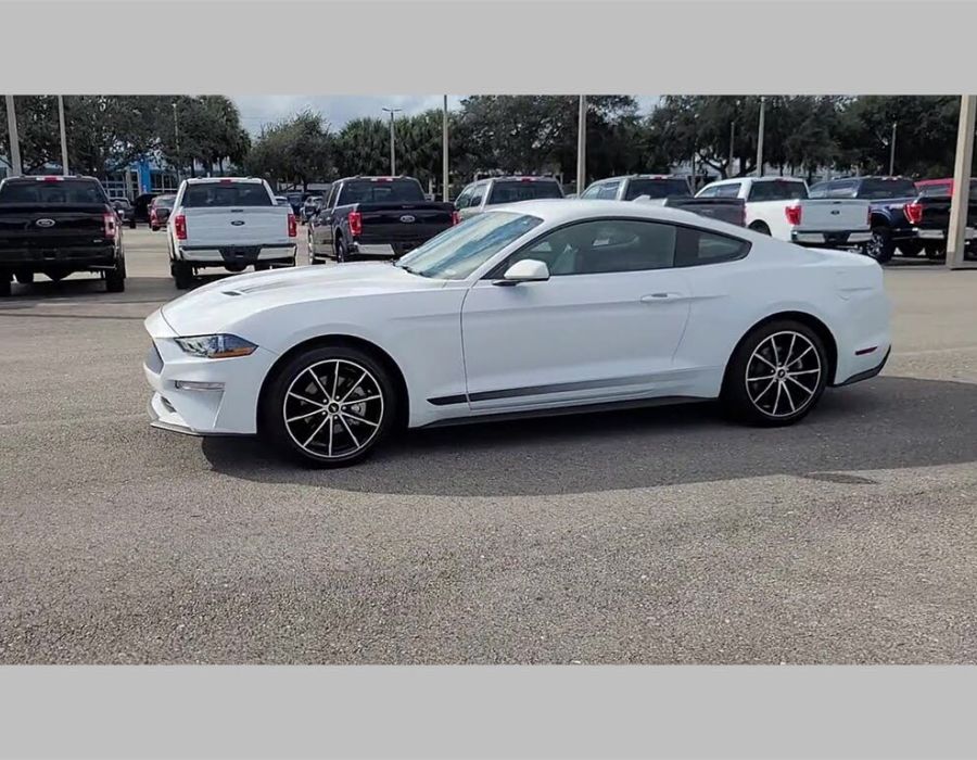 2023 FORD Mustang Ecoboost Fastback