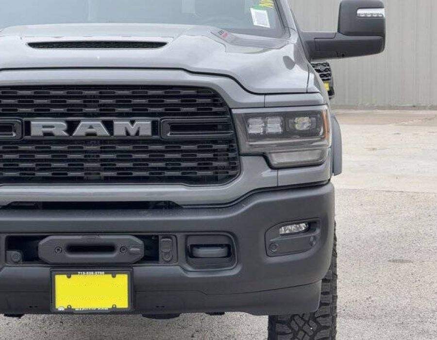 2025 DODGE RAM 2500