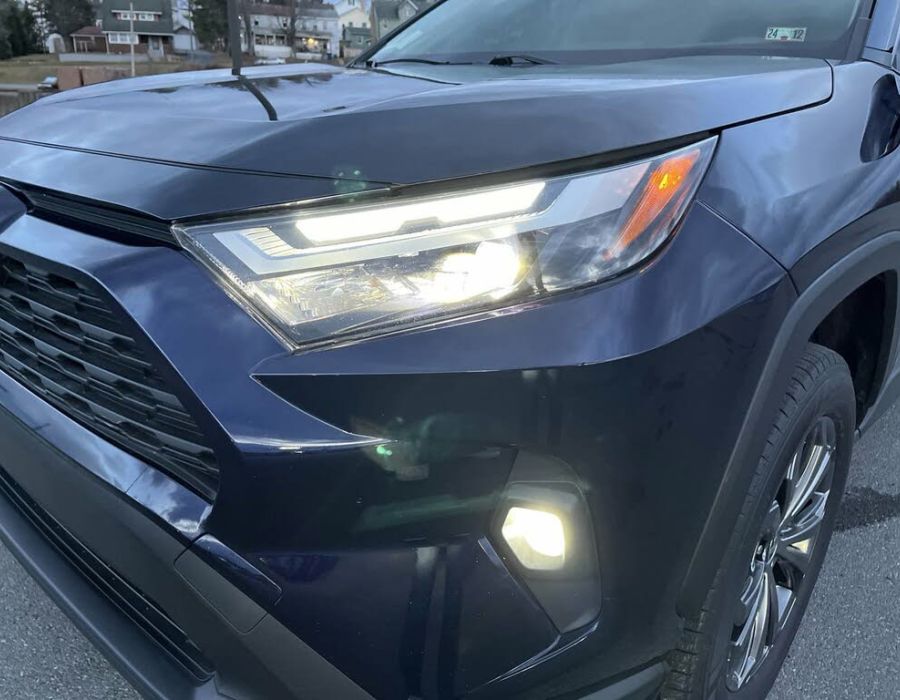 2022 TOYOTA RAV4 Hybrid XLE Premium AWD Blue