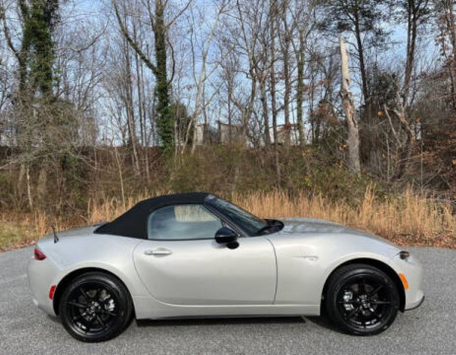 2023 MAZDA MX5 Miata Sport 2DR Convertible